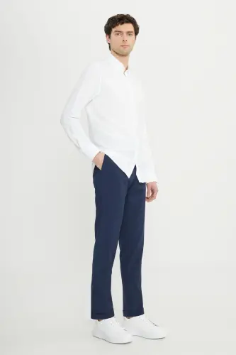 Erkek Beyaz Slim Fit Dar Kesim Düğmeli Yaka Armürlü Gofre Desenli Gömlek - Beyaz - 3