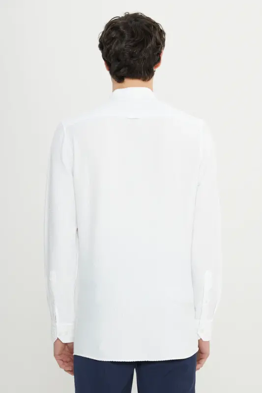 Erkek Beyaz Slim Fit Dar Kesim Düğmeli Yaka Armürlü Gofre Desenli Gömlek - Beyaz - 6
