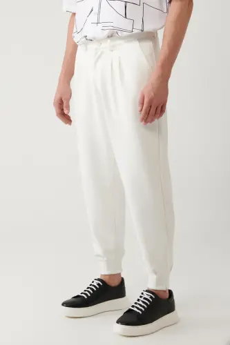 Erkek Beyaz Klasik Bel Pileli Baggy Fit Örme Pantolon A41Y3075 - Beyaz - 4
