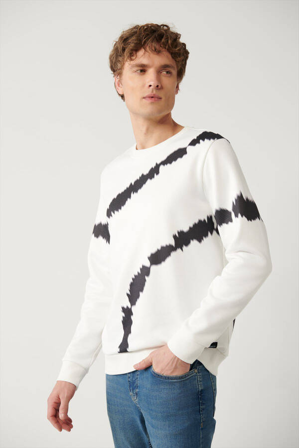 Erkek Beyaz Sweatshirt - 7