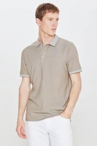 Erkek Çekmeyen Pamuklu Kumaş Comfort Fit Rahat Kesim Nefti-beyaz Kıvrılmaz Polo Yaka Cepli Tişört - NEFTI-BEYAZ - AC&CO / ALTINYILDIZ CLASSICS (1)
