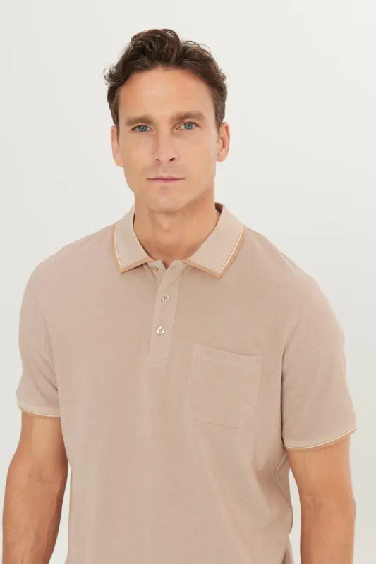 Erkek Çekmeyen Pamuklu Kumaş Comfort Fit Rahat Kesim Vizon Kıvrılmaz Polo Yaka Cepli Tişört-Vizon - 3