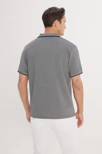 Erkek Çekmeyen Pamuklu Kumaş Regular Fit Rahat Kesim Siyah Kıvrılmaz Polo Yaka Cepli Tişört-Siyah - 2
