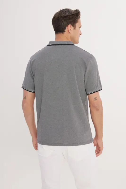 Erkek Çekmeyen Pamuklu Kumaş Regular Fit Rahat Kesim Siyah Kıvrılmaz Polo Yaka Cepli Tişört-Siyah - 2