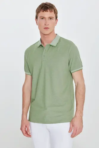 Erkek Çekmeyen Pamuklu Kumaş Slim Fit Dar Kesim Yeşil Kıvrılmaz Polo Yaka Tişört-Yeşil - 2