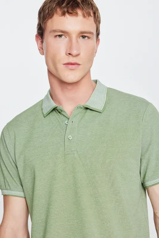Erkek Çekmeyen Pamuklu Kumaş Slim Fit Dar Kesim Yeşil Kıvrılmaz Polo Yaka Tişört-Yeşil - 6