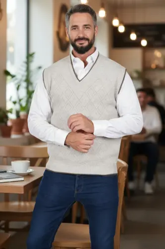 Erkek Krem Tüylenme Yapmayan Anti Pilling Kumaş Standart Fit Normal Kesim V Yaka Triko Süveter-Taş - 3