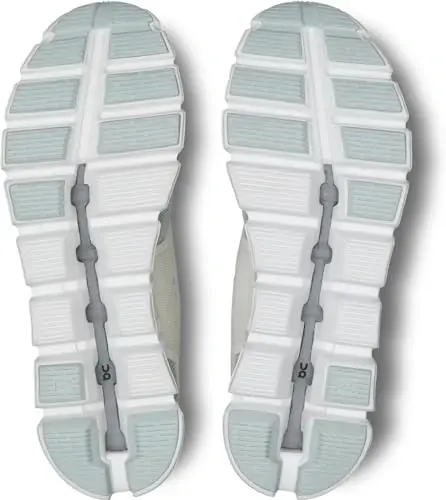 On Men's Cloud 5 Sneakers - 6