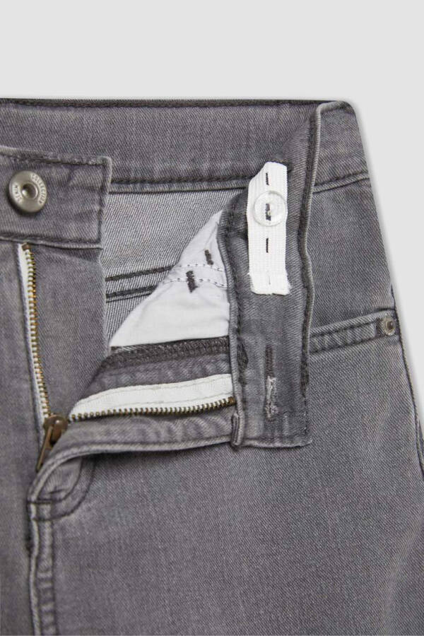 Erkek Çocuk Loose Fit Standart Paça Jean Pantolon Açık Gri - 3