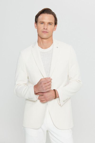 Erkek Ekru 360 Her Yöne Esneyen Pamuklu Esnek Slim Fit Dar Kesim Mono Yaka Armürlü Blazer Ceket - Ekru - 6