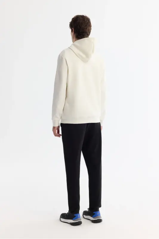 Erkek Ekru Kapüşonlu Pamuklu Baskılı Elastan Regular Fit Sweatshirt A42Y1324 - Ekru - 4