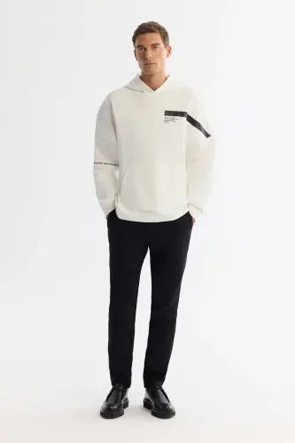 Erkek Ekru Kapüşonlu Pamuklu Baskılı Elastan Oversize Fit Sweatshirt A42Y1289 - Ekru - 6