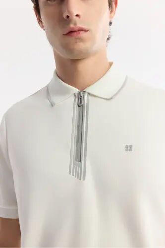 Erkek Ekru Polo Yaka Bi-Stretch Baskılı İnterlok Regular Fit T-Shirt A51Y1007 - Ekru - Avva (1)
