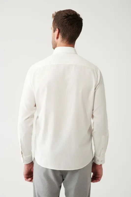 Erkek Ekru Düğmeli Yaka %100 Pamuk Soft Touch Kadife Regular Fit Gömlek B002032 - Ekru - 4