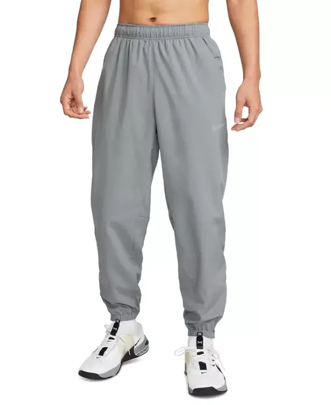 Men's Form Dri-FIT Standard-Fit Tapered-Leg Training Pants - Smoke Grey/black/(reflective Silv) - NIKE