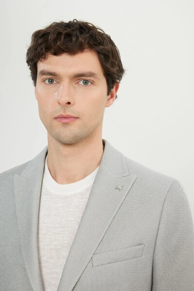 Erkek Gri 360 Her Yöne Esneyen Pamuklu Slim Fit Kırlangıç Yaka Armürlü Blazer Ceket - 4