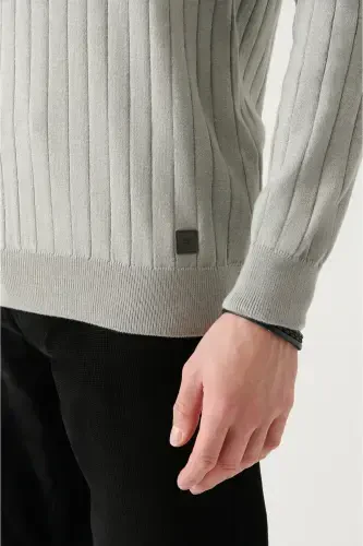 Erkek Gri Bisiklet Yaka Jakarlı Triko Kazak A22Y5179-Gri - AVVA (1)