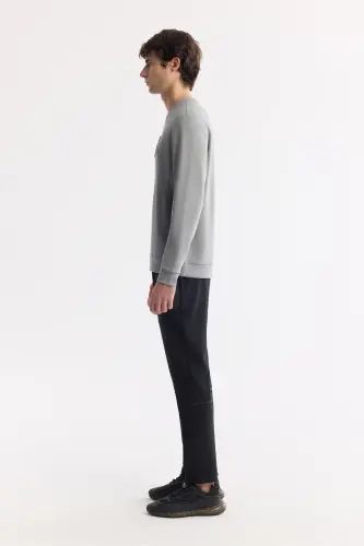Erkek Gri Bisiklet Yaka Baskılı Soft Touch Regular Fit Sweatshirt A51Y1231 - Gri - 3