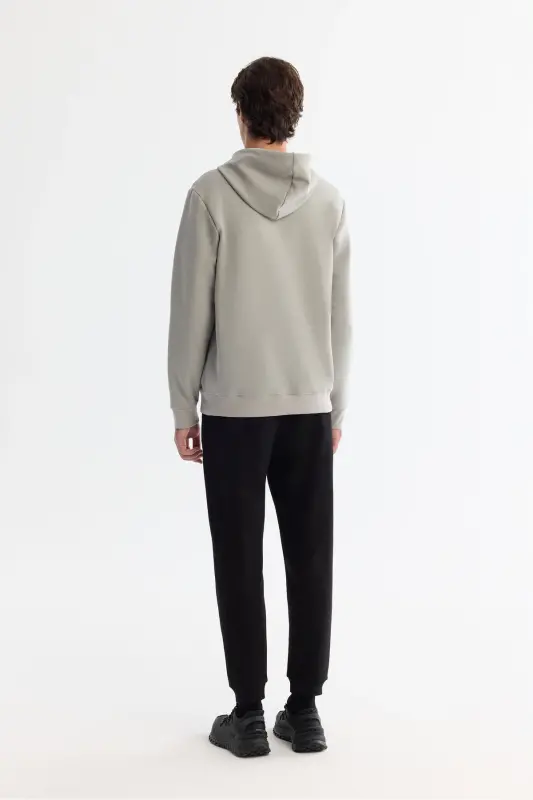 Erkek Gri Kapüşonlu Pamuklu Baskılı Elastan Regular Fit Sweatshirt A42Y1324 - Gri - 4