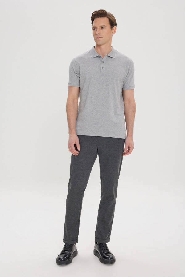 Erkek Gri Melanj %100 Pamuk Kıvrılmaz Pike Polo Yaka Slim Fit Dar Kesim Tişört-Gri - 2