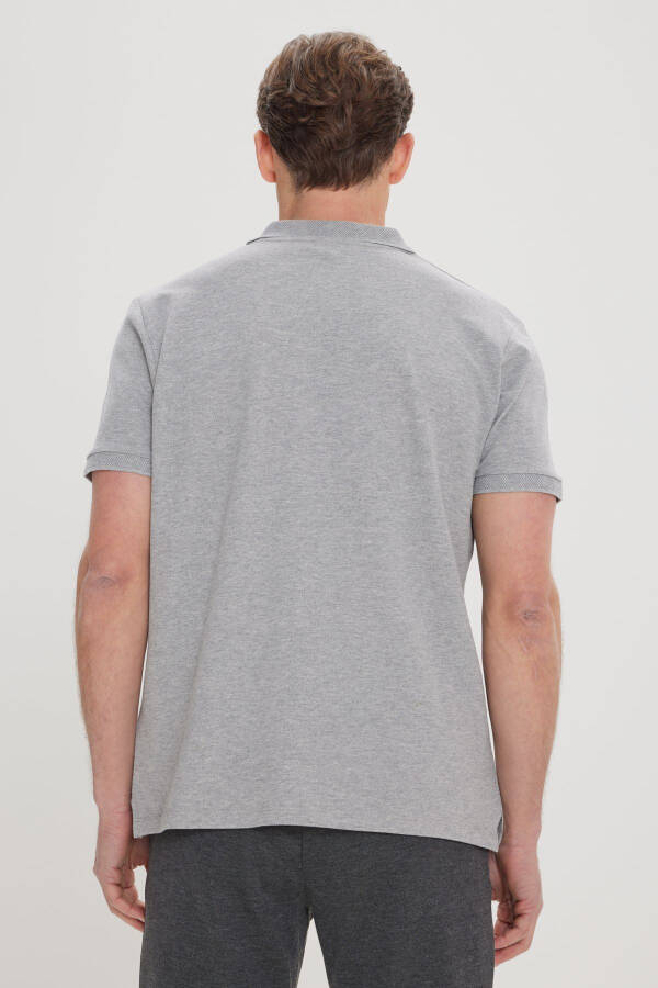Erkek Gri Melanj %100 Pamuk Kıvrılmaz Pike Polo Yaka Slim Fit Dar Kesim Tişört-Gri - 5
