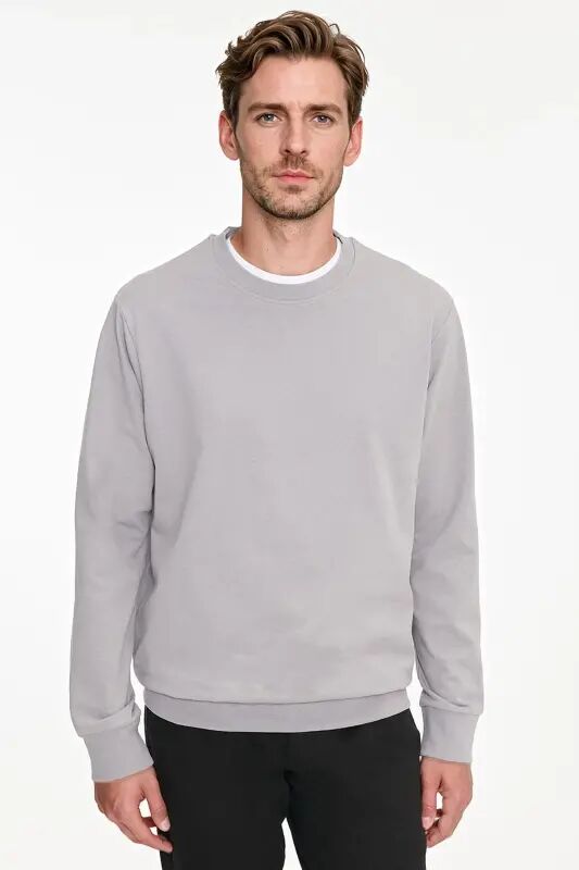 Erkek Gri Pamuklu Standart Fit Normal Kesim 2 İplik Bisiklet Yaka Sweatshirt - Gri - AC&Co / Altınyıldız Classics