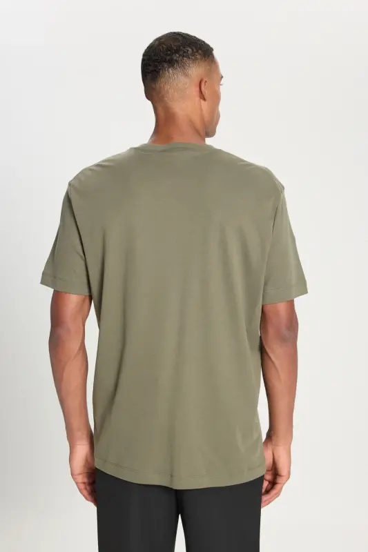 Erkek Haki %100 Pamuk Modern Fit Normal Kesim Bisiklet Yaka Tişört - Haki - 6
