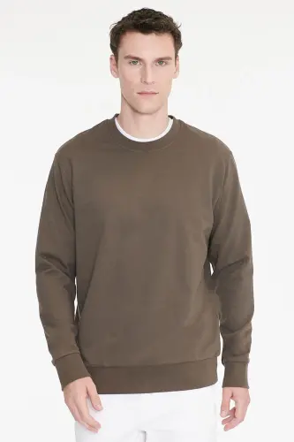 Erkek Haki Pamuklu Standart Fit Normal Kesim 2 İplik Bisiklet Yaka Sweatshirt - Haki - 3