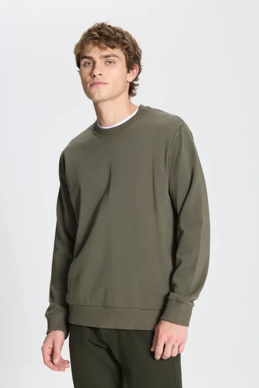 Erkek Haki Standart Fit Normal Kesim Bisiklet Yaka Pamuklu Sweatshirt - Haki - AC&CO / ALTINYILDIZ CLASSICS