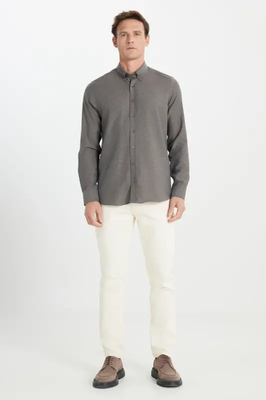 Erkek Kahverengi Pamuklu Flanel Slim Fit Dar Kesim Düğmeli Yaka Gömlek - KHV - 2