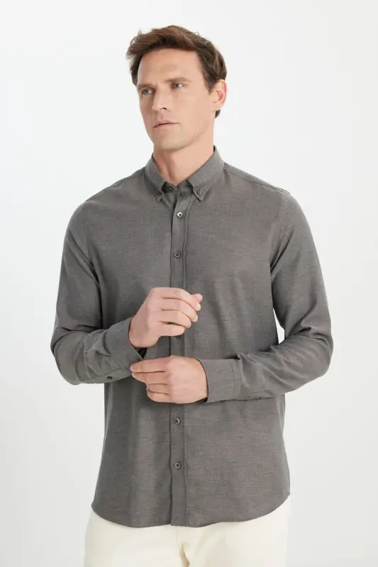 Erkek Kahverengi Pamuklu Flanel Slim Fit Dar Kesim Düğmeli Yaka Gömlek - KHV - 3