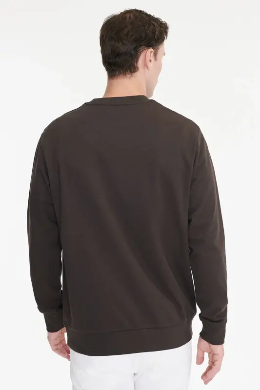 Erkek Kahverengi Pamuklu Standart Fit Normal Kesim 2 İplik Bisiklet Yaka Sweatshirt - Kahverengi - 1