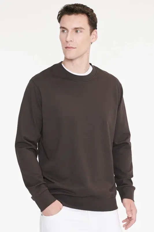 Erkek Kahverengi Pamuklu Standart Fit Normal Kesim 2 İplik Bisiklet Yaka Sweatshirt - Kahverengi - 5
