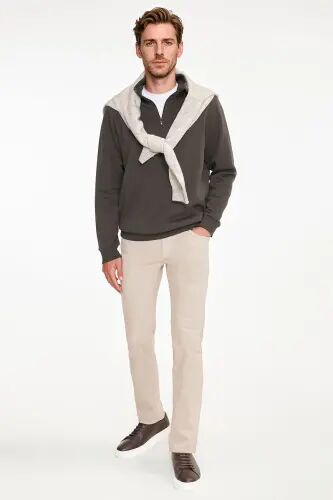 Erkek Kahverengi Standart Fit Normal Kesim İçi Polarlı Bato Yaka Pamuklu Sweatshirt - Kahverengi - AC&Co / Altınyıldız Classics (1)