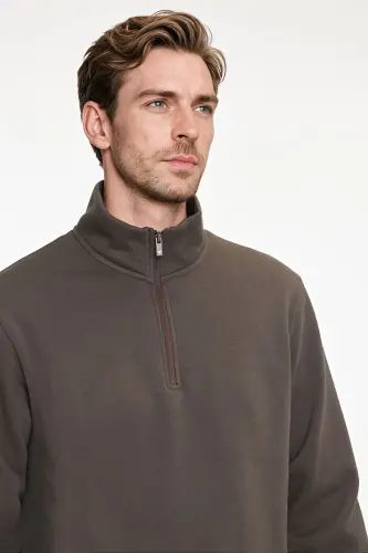 Erkek Kahverengi Standart Fit Normal Kesim İçi Polarlı Bato Yaka Pamuklu Sweatshirt - Kahverengi - 4