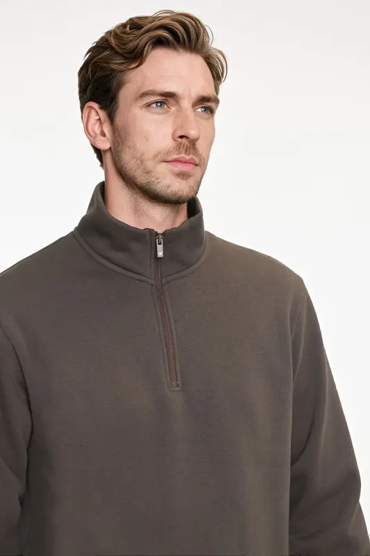 Erkek Kahverengi Standart Fit Normal Kesim İçi Polarlı Bato Yaka Pamuklu Sweatshirt - Kahverengi - 4