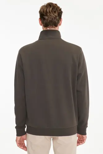 Erkek Kahverengi Standart Fit Normal Kesim İçi Polarlı Bato Yaka Pamuklu Sweatshirt - Kahverengi - 5