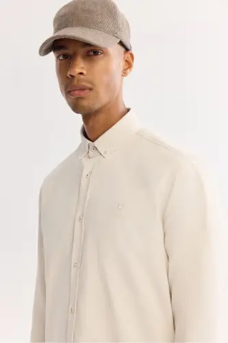 Erkek Kırık Beyaz Düğmeli Yaka %100 Pamuk Soft Touch Kadife Regular Fit Gömlek B002032-Kırık Beyaz - 3