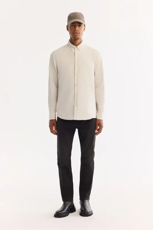 Erkek Kırık Beyaz Düğmeli Yaka %100 Pamuk Soft Touch Kadife Regular Fit Gömlek B002032-Kırık Beyaz - 7