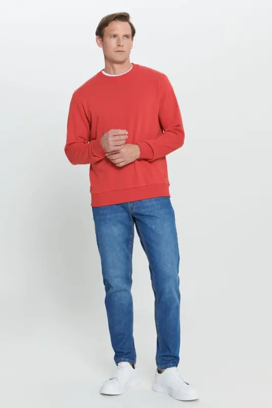 Erkek Kırmızı Standart Fit Normal Kesim Bisiklet Yaka Pamuklu Sweatshirt - Kırmızı - 2