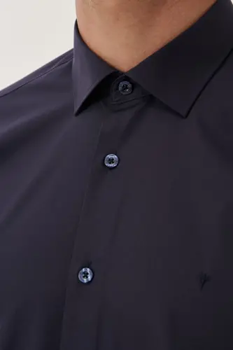 Erkek Koyu Lacivert Non-Iron Ütülemesi Kolay Slim Fit Dar Kesim Klasik Yaka Pamuklu Gömlek - Koyu Lacivert - 3