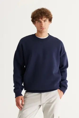 Erkek Lacivert Oversize Fit Bol Kesim Pamuklu Içi Polarlı 3 Iplik Bisiklet Yaka Sweatshirt - Lacivert 