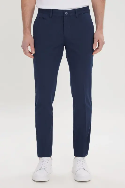 Erkek Lacivert Slim Fit Dar Kesim Yan Cepli Pamuklu Esnek Armürlü Pantolon-Lacivert - MODAZONE