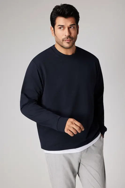 Erkek Lacivert Standart Fit Normal Kesim 2 İplik Pamuklu Bisiklet Yaka Sweatshirt - Lacivert - 2