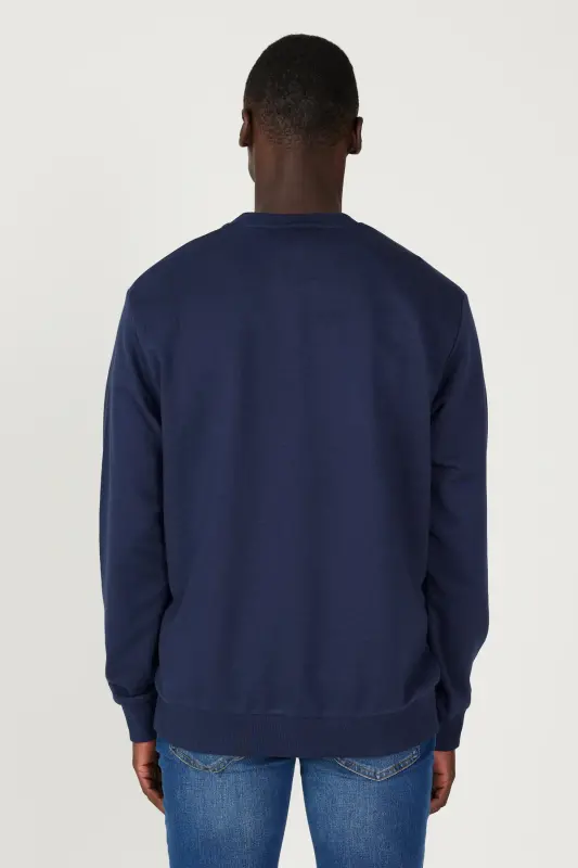 Erkek Lacivert Standart Fit Normal Kesim Bisiklet Yaka 3 Iplik Pamuklu Sweatshirt - Lacivert - 7
