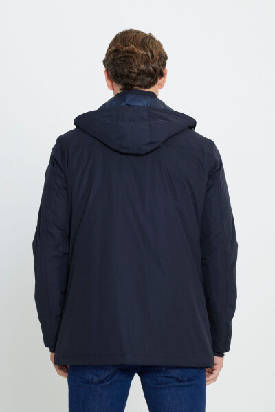 Erkek Lacivert Standart Fit Normal Kesim Çıkma Kapüşonlu Kaban - 6