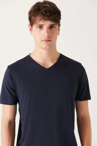 Erkek Lacivert Soft Touch V Yaka Düz Modal Regular Fit T-Shirt B001173 - Lacivert - 2