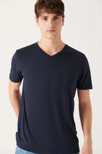 Erkek Lacivert Soft Touch V Yaka Düz Modal Regular Fit T-Shirt B001173 - Lacivert - 3