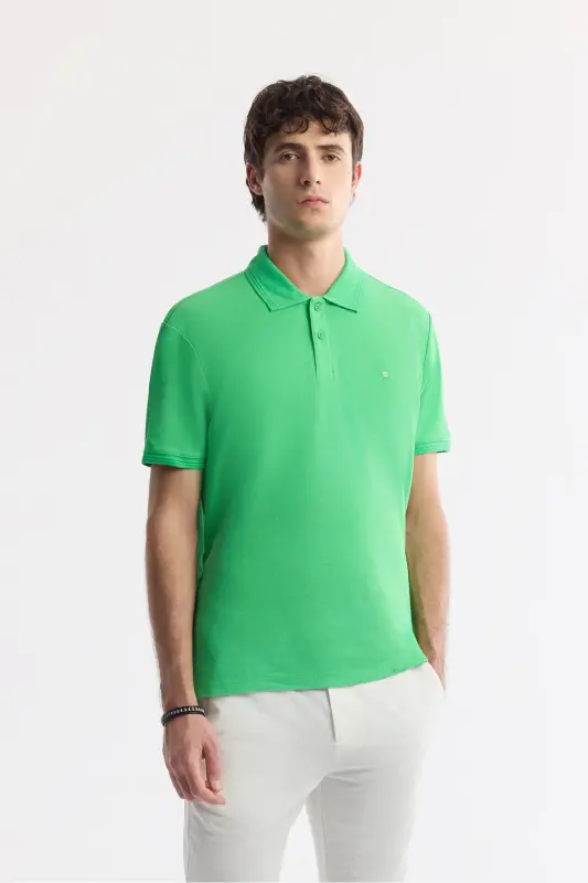 Grünes, nicht knitteriges Herren-T-Shirt mit Polokragen, 100 % Baumwolle, Basic Regular Fit, B001032 - Neon Grün - AVVA