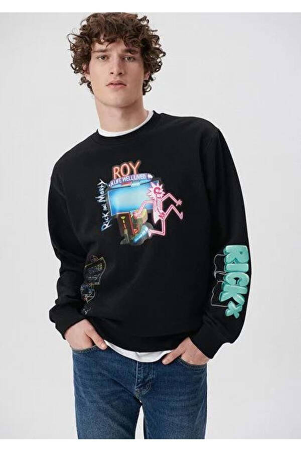 Erkek Rick and Morty Baskılı Siyah Sweatshirt - 1